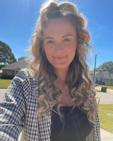 Reyna, 35 Perth, Western Australia, Australia