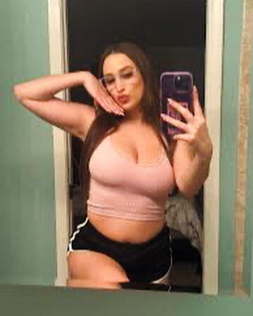 ElenaFultz, 37 Hermannsburg, Northern Territory, Australia