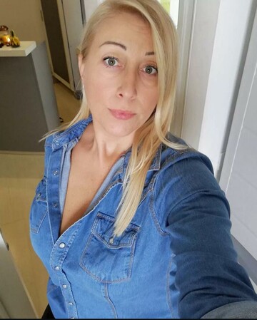 Luvbrdaov0, 46 Devonport, Tasmania, Australia