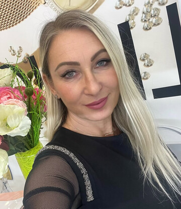Kayla, 44 Melbourne, Victoria, Australia