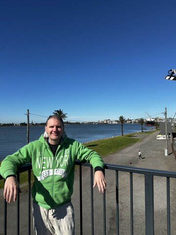 Peter, 33 Newcastle, New South Wales, Australia