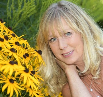 laura, 51 Rockhampton, Queensland, Australia