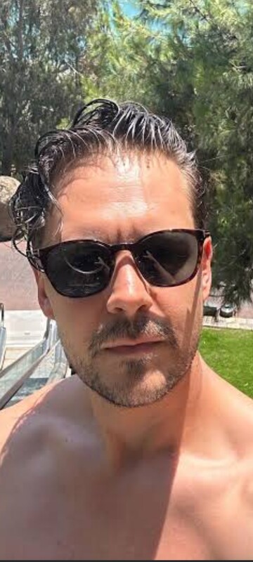 Dan202020, 43 Melbourne, Victoria, Australia