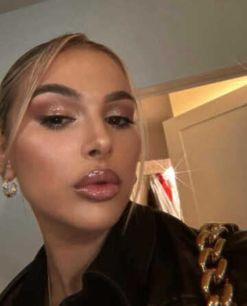 rosaaa, 35 Gracemere, Queensland, Australia