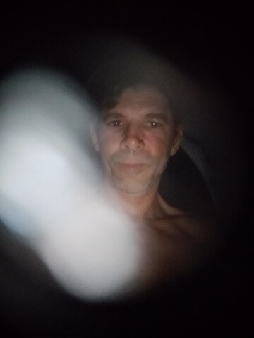 Aussiekiss, 45 Gladstone, Queensland, Australia