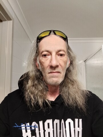 karl, 59 Hobart, Tasmania, Australia