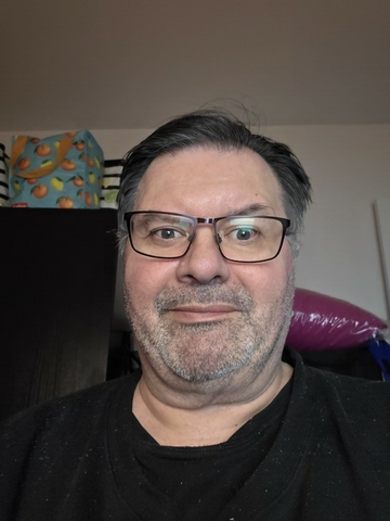 Aleks, 56 Melbourne, Victoria, Australia