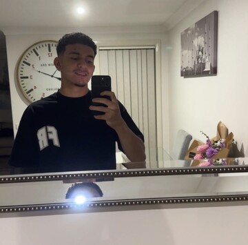 Johnathan, 19 Sydney, New South Wales, Australia